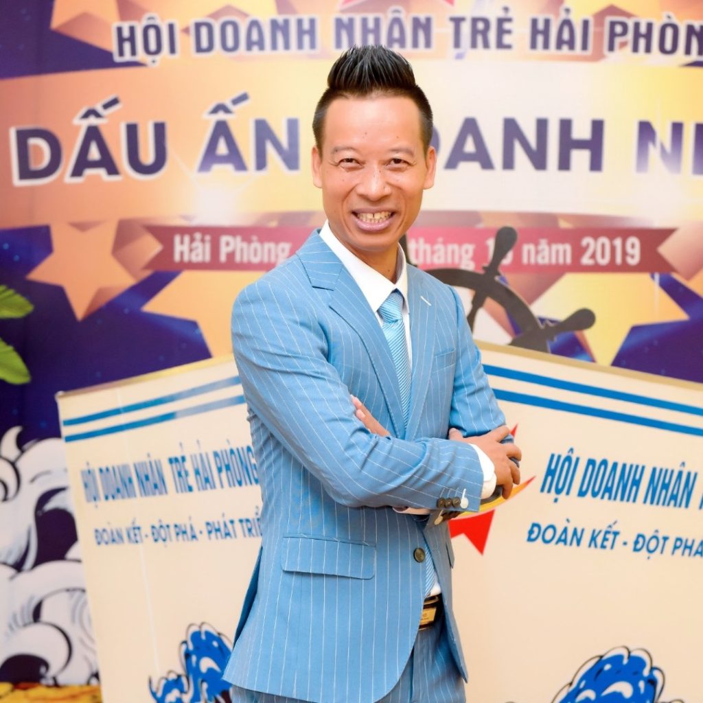 Anh Tường Kanada Lighting